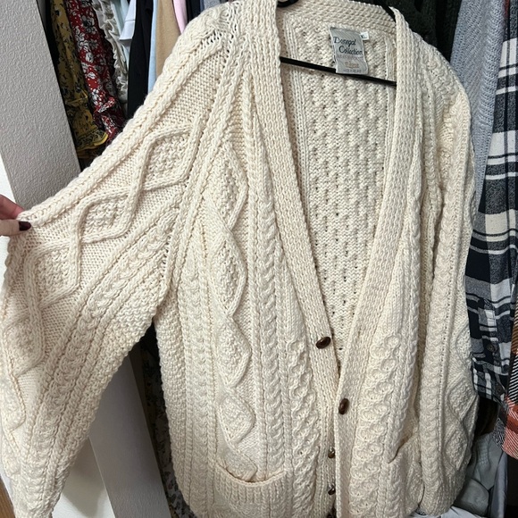 Cardigan - Picture 1 of 2